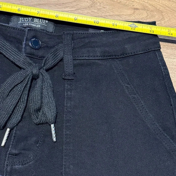 Judy Blue Women's Black High Waisted Double Roll Cuff Jogger Jeans 3/26 Comfy - Picture 6 of 7